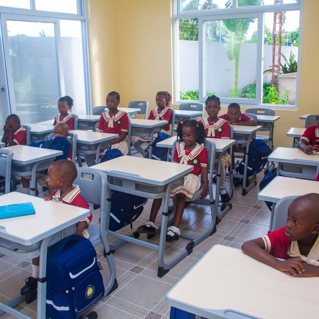De'Kayra school